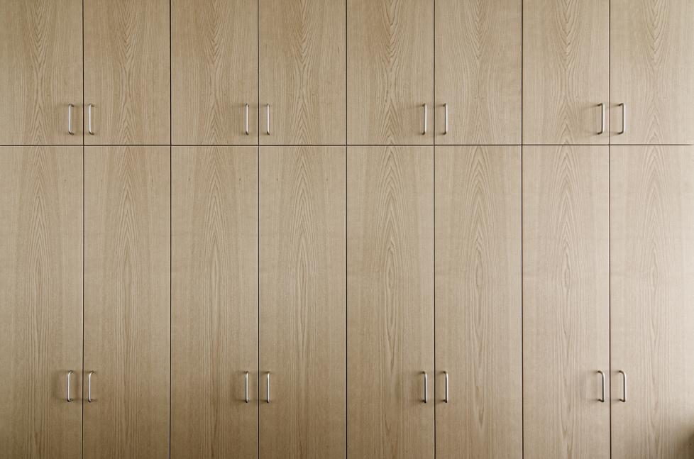 Einbauschrank Esche furniert